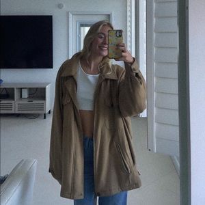 super oversized brown jacket 🤎